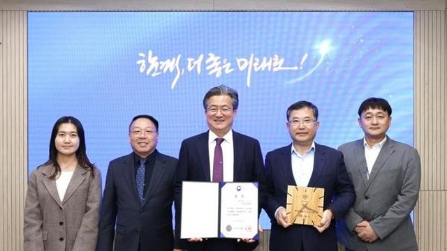 도시를 탄소저장소로…유성구 ‘친환경 목재친화도시’ 실험