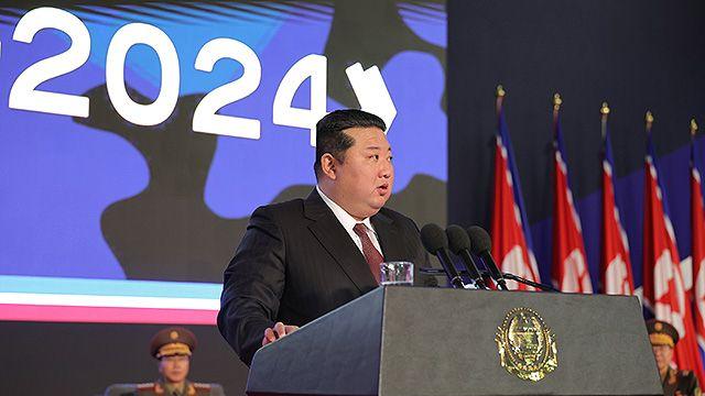 '러시아 밀착', 자신감 얻었나…김정은, 중국 전승절 참석하며 첫 다자외교 무대 진출