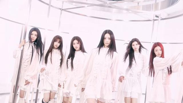 앳하트, 오늘(28일) '엠카'서 '푸쉬 백' 무대 공개…본격 활동 돌입