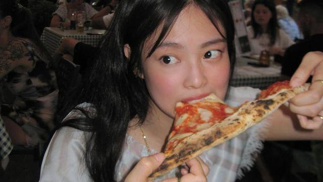 제니가 입은 월드 투어 룩 어디 거야?