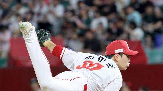 '한화전 무실점 호투는 어디로' SSG 최민준, KIA전 1⅔이닝 6실점 붕괴 [IS 인천]