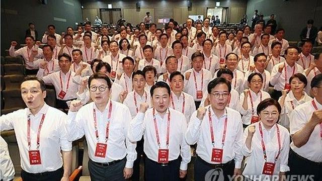 국힘 장동혁號 첫 연찬회…