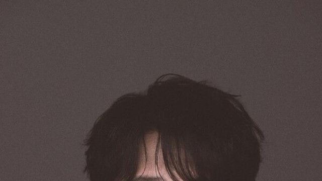 '데뷔 35주년' 신승훈, 10년 만에 정규 음반 낸다