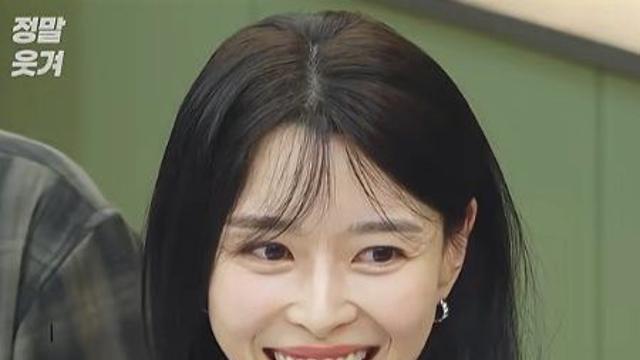 권나라는 입이 겁나게 크네요