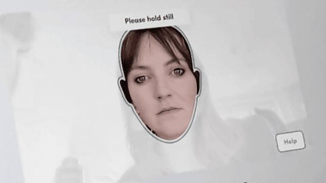 영국 정부 상대로 고소때린 4chan