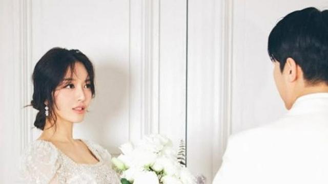 AOA 찬미에서 임도화로…♥결혼 후 카페 사장 됐다 