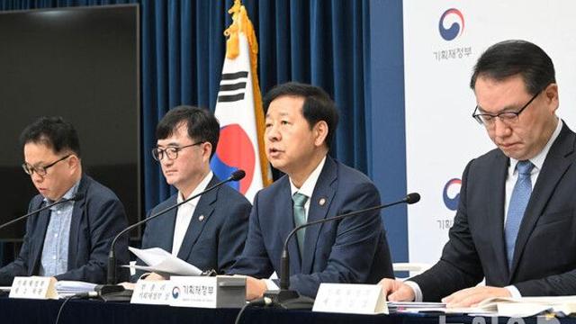 초혁신경제 20조·균형발전 30조 곳간 활짝…