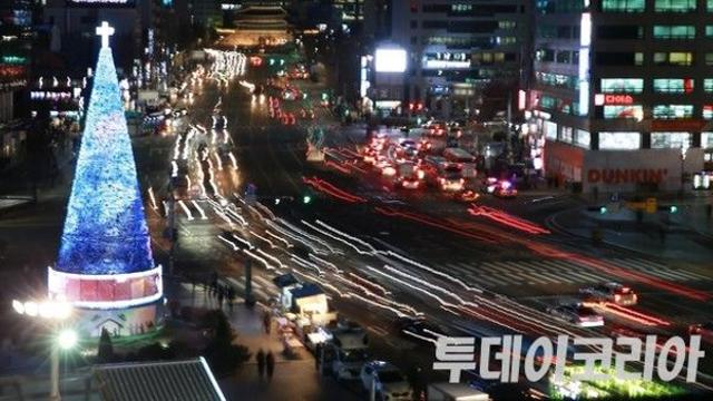 ‘직장인 月 2235원 더 낸다’ 내년 건보로율 1.48% 인상···“국정과제 수립 지출 고려”