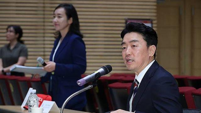 “트럼프, 이 대통령 향해 ‘당신, 당선될 줄 알았다’”…강훈식의 막후 외교와 정치적 행보
