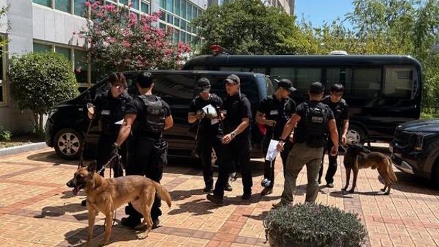 부산서 고교 2곳 폭발물 설치협박 팩스…학생 1천여명 대피 소동(종합)