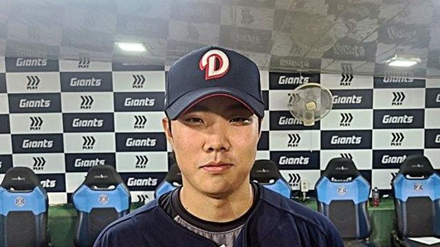 '3루수→2루수' 안정감 되찾았네! '1R 유일 야수' 신인 잠재력 또 폭발…