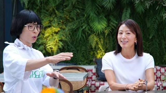 ‘놀면 뭐하니?’ 김희애, ‘80s 가요제 아이콘’으로 특급 출격! 유재석 “누나 여전하시다~”