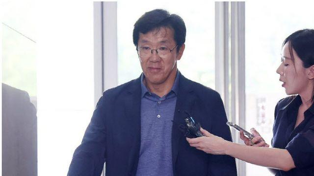 황유성 전 방첩사령관 해병특검 출석…외압 질문에는 침묵