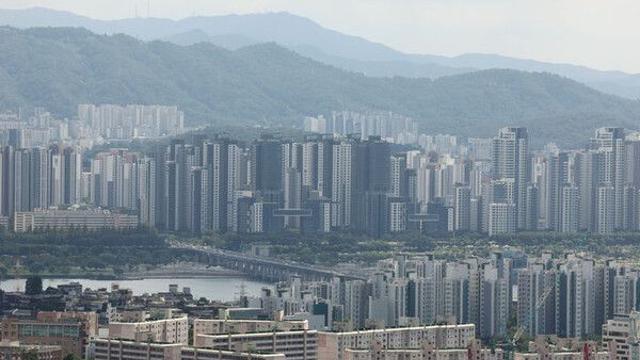 서울 고가 아파트 32억 vs 저가 5억…