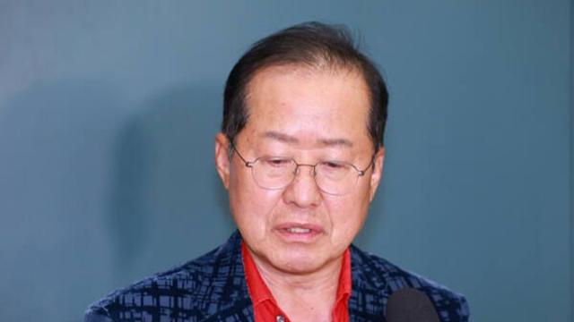 홍준표, ‘TV홍카콜라’ 다시 시작 “진영논리 떠나 세상사 논하겠다”