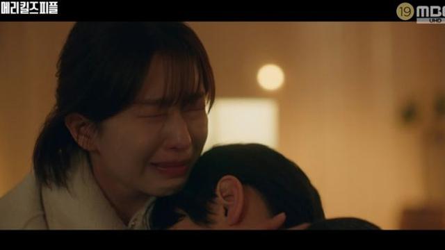 ‘메리 킬즈 피플’ 윤가이, 쌍둥이 오빠 강기둥 생전 장례식 진행
