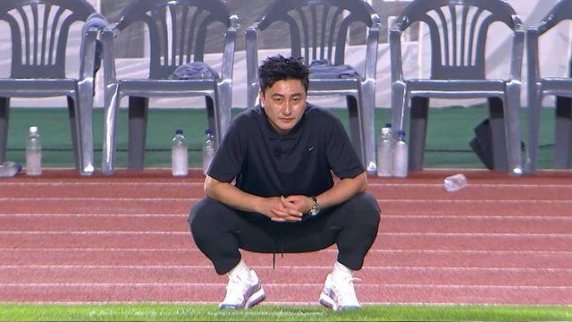 “최악의 경기” 조원희 코치, FC환타지스타 선수들 향해 날 선 비판 (뭉찬4)