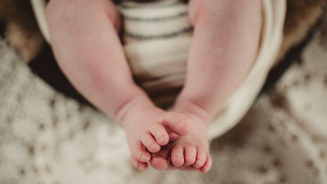 '울고 보챈다'…5개월 딸 떨어뜨려 살해한 비정한 父[그해 오늘]