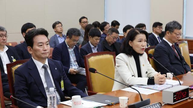 대통령실, 이진숙 방통위원 직권면직 검토…국힘 