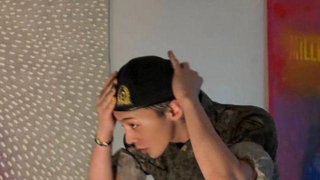 지드래곤, 예비군 6년차에도 핫하네… 군복도 화보처럼