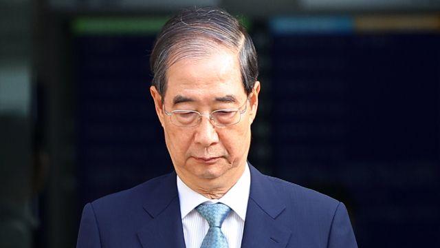 한덕수, '친위쿠데타' 성공할 줄 알았나?…CCTV엔 '손가락'으로 정족수 세는 장면도