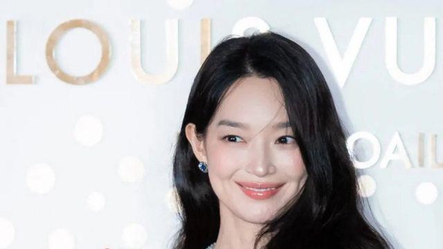 올해 41살 신민아 근황 ㄷㄷ
