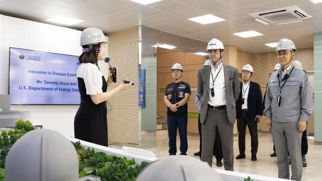 APEC 참가국 에너지 당국자들, 두산에너빌 본사 방문