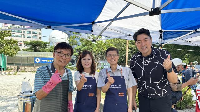 이명규 인천시의원, 부평역 광장서 ‘사랑의 팥빙수 Day’ 봉사
