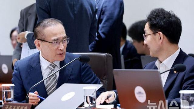 위성락, 트럼프 '특검 발언' 극우세력 개입설에 