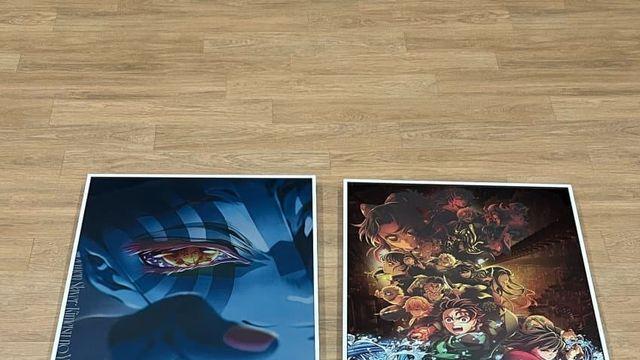 방 전체 귀칼로 꾸몄다