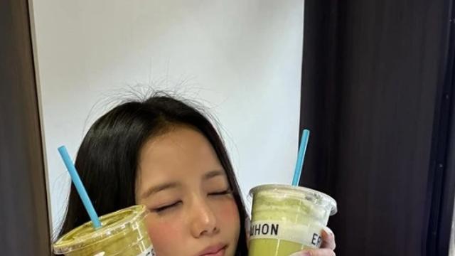 지수, 헤일리 비버가 즐기는 차세대 웰니스 건강템 4