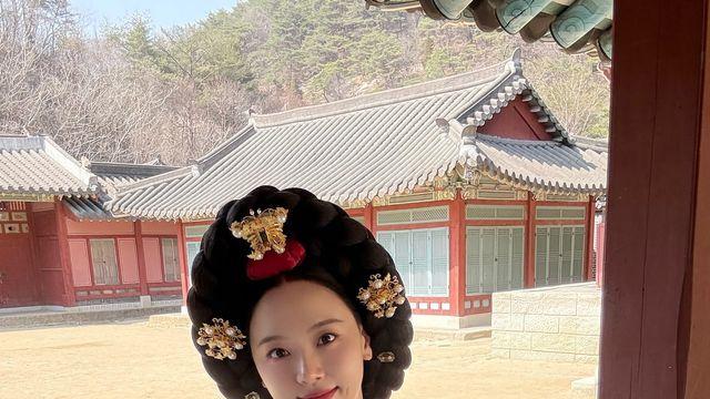 한디 강한나, ‘폭군의 셰프’ 후궁룩 찐 분위기