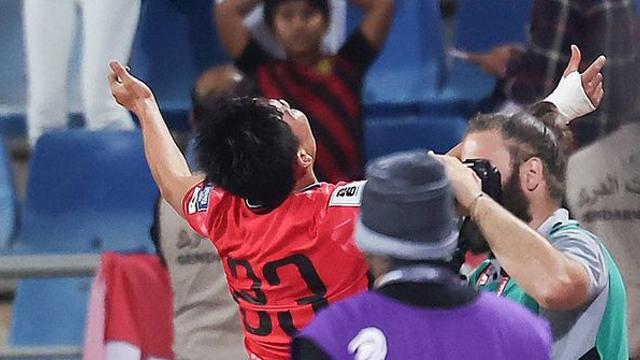손흥민 이어 또…수백억대 깜짝 이적 보도 터진 ‘한국 축구 국대 에이스’