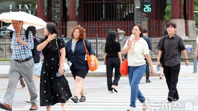 전국 대부분 지역 강한 비…수도권 30~80㎜[내일날씨]