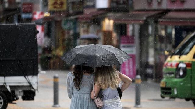 전국 곳곳 흐리고 비 소식…무더운 날씨 계속[이주의 날씨]