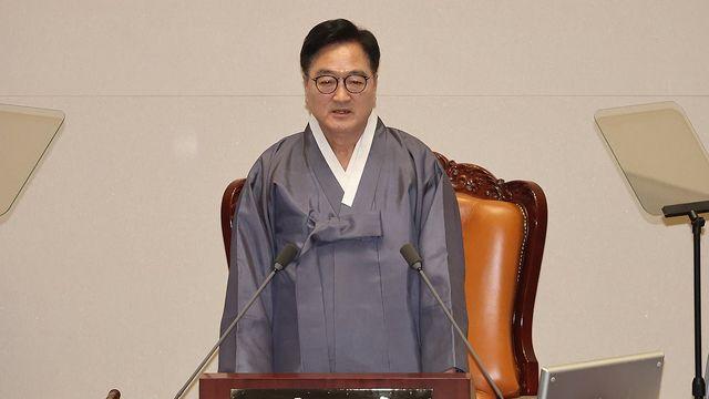 우의장, '中전승절 참석' 오늘 출국…김정은 조우 여부 주목