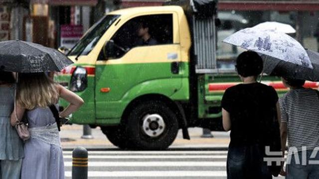 전북 흐리고 가끔 비…낮 28~31도 폭염특보 이어져