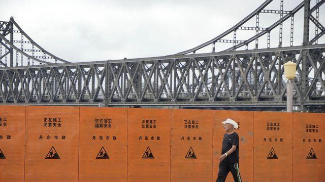 '전승절 참석' 김정은 탄 전용열차 중국으로 출발…오늘 북경 도착할 듯