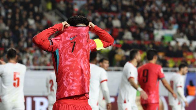 ‘손흥민→다른 캡틴?’ 대표팀 주장 바꿔야 하나…고민 안고 美 떠난 홍명보 감독