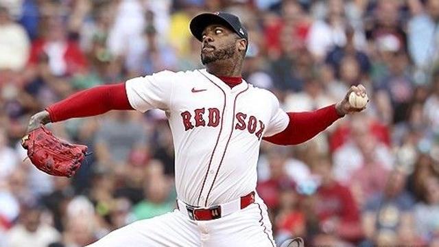 '쿠바산 미사일' 채프먼, MLB 보스턴과 185억원에 1년 연장 계약