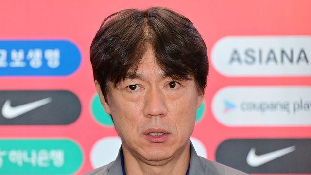 홍명보 감독, 손흥민 주장 교체 일단 유보?…