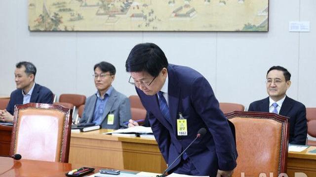 최교진, 조국 옹호 글 동의 