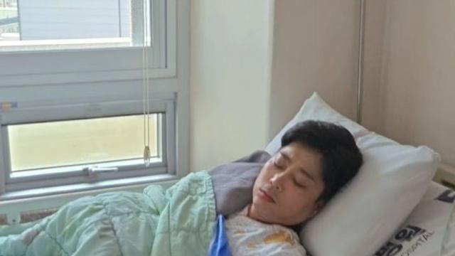 '김정화 남편' 유은성, 뇌암 투병 중 근황…