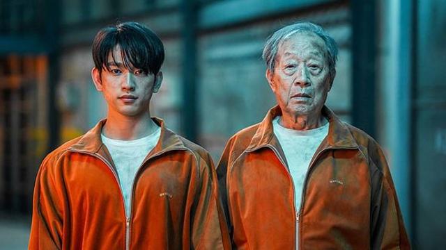 이게 디즈니+에서?...200억 흥행작, 박스오피스 1위 휩쓴 '한국 영화' 드디어 공개