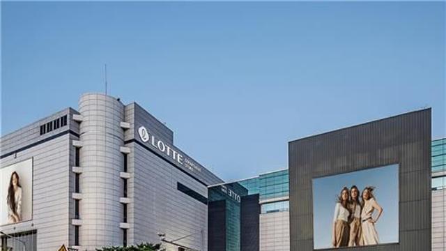 롯데百 인천점, 여성패션관 새단장…