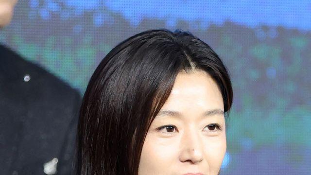 '북극성' 전지현 
