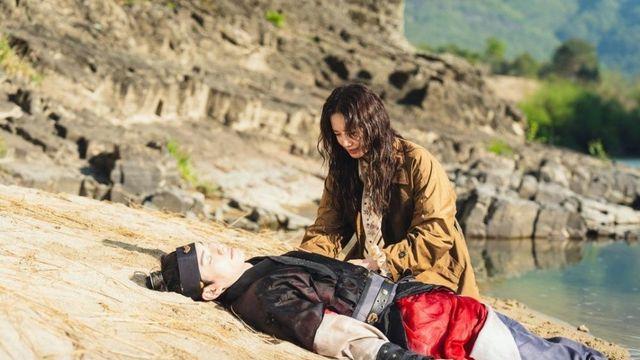2화 만에 역전…’6천만 배우’ 마동석 이기고 시청률 1위 차지한 드라마