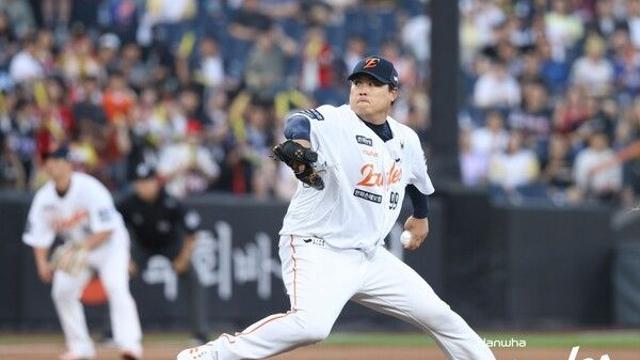 ‘류현진 7승+노시환 홈런 포함 타선 21안타 대폭발’ 한화, KIA에 21-3 대승