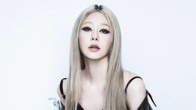 큰 수술 마친 고현정 