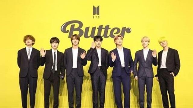 방탄소년단 '마이 유니버스' 15억 돌파…통산 두 번째 스트리탄소년단 '마이 유니버스' 15억 돌파…통산 두 번째 스트리밍